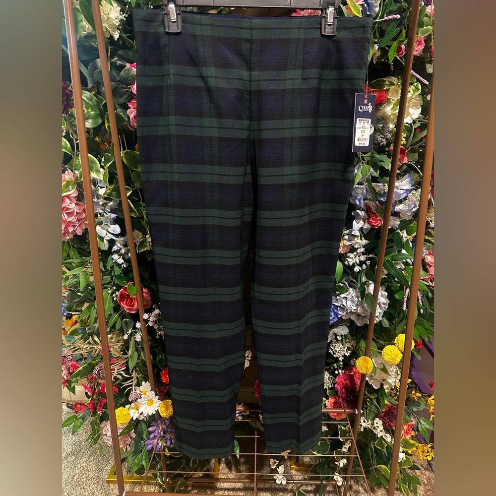 Chaps 10 ankle pant NWT green navy